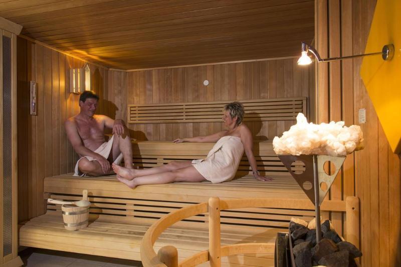 ท็อป คันทรีไลน์ เซโฮเทล เบอร์ลิน-รังสดอร์ฟ Hotel รังส์ดอร์ฟ ภายนอก รูปภาพ